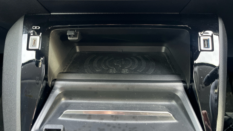 Peugeot 208 1.2 PureTech 100 Allure 5dr Petrol Hatchback